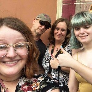 Meet your Posher, Robin